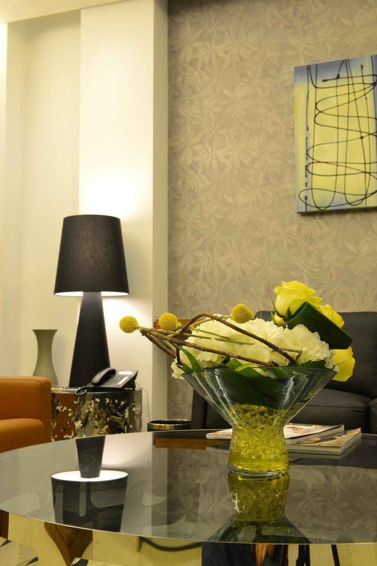 Coral Beirut Al Hamra Hotel Екстер'єр фото
