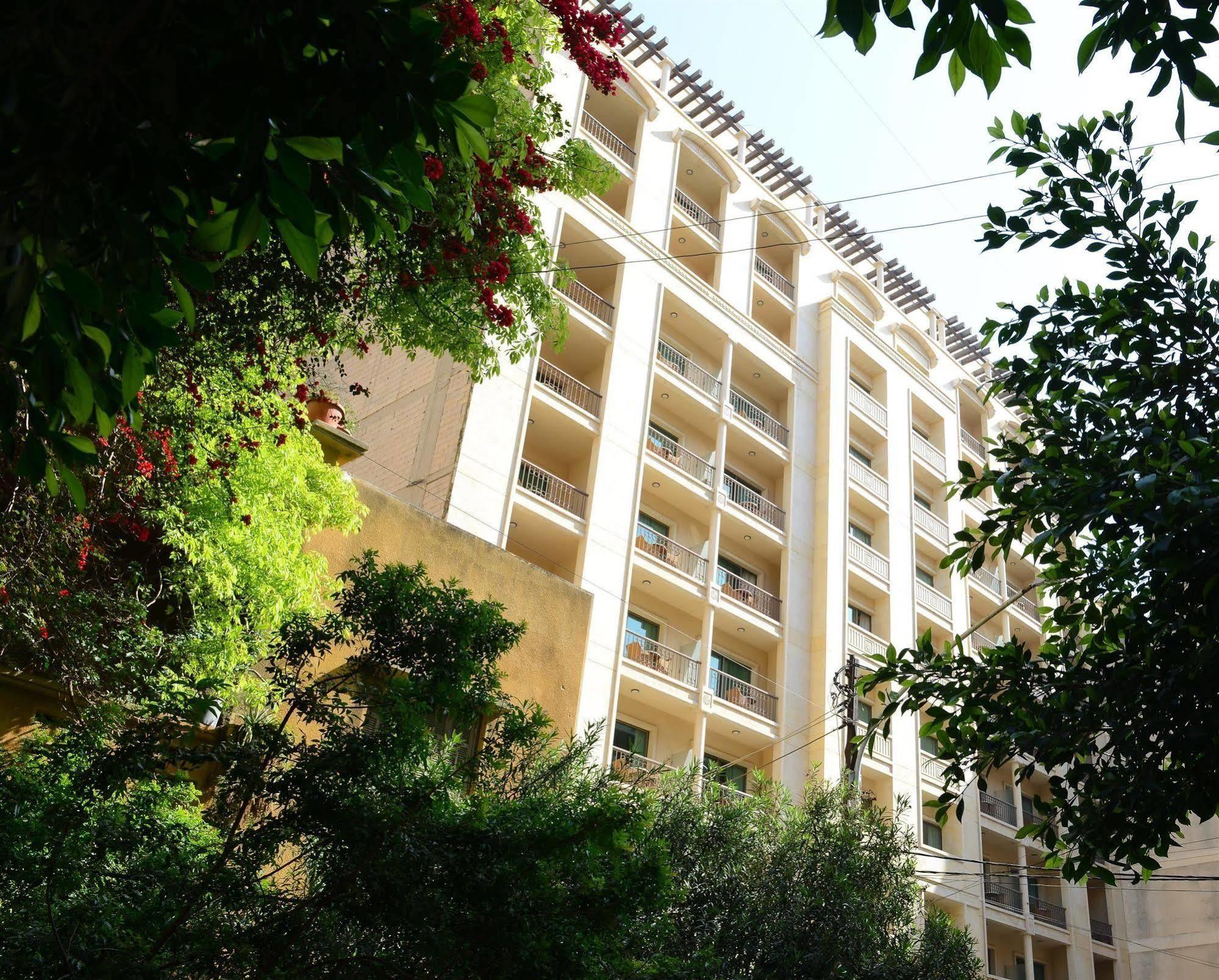 Coral Beirut Al Hamra Hotel Екстер'єр фото