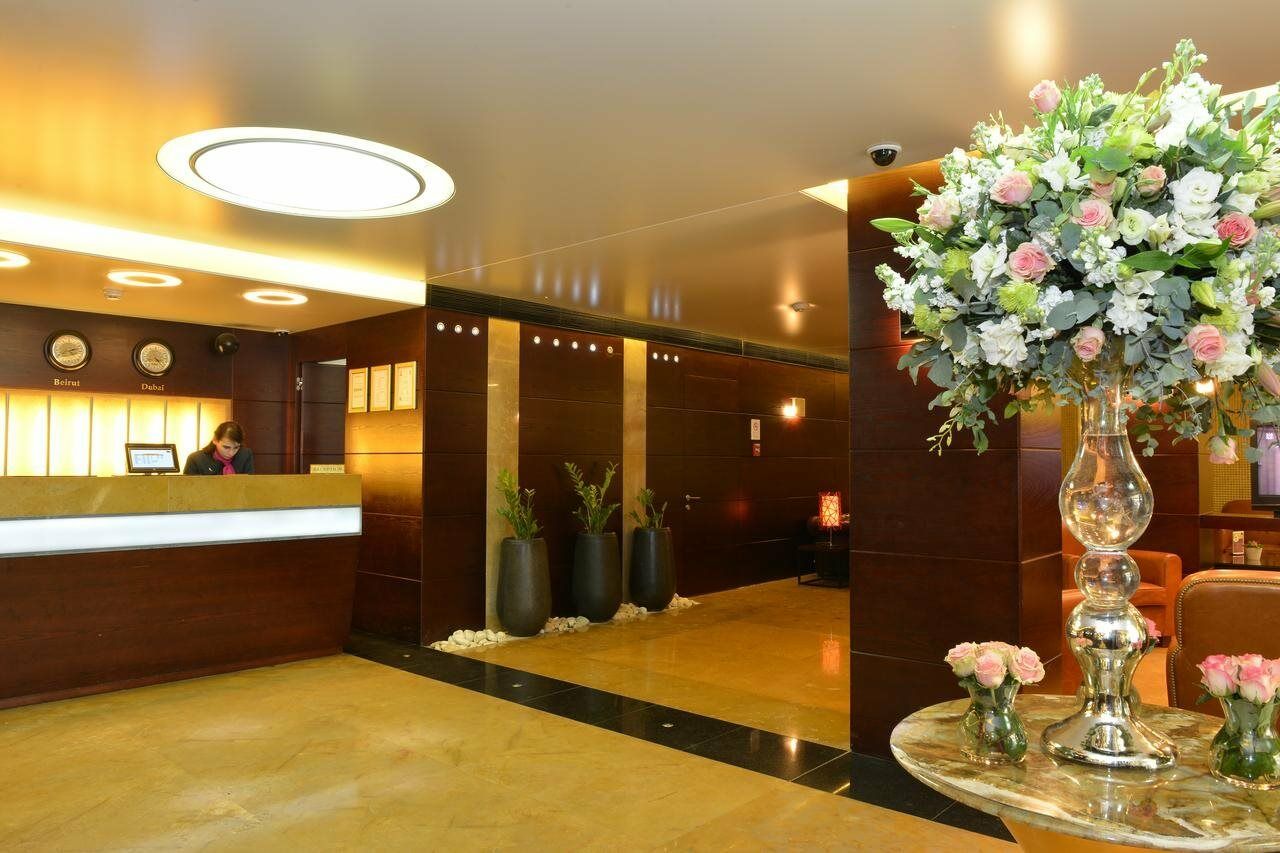 Coral Beirut Al Hamra Hotel Екстер'єр фото